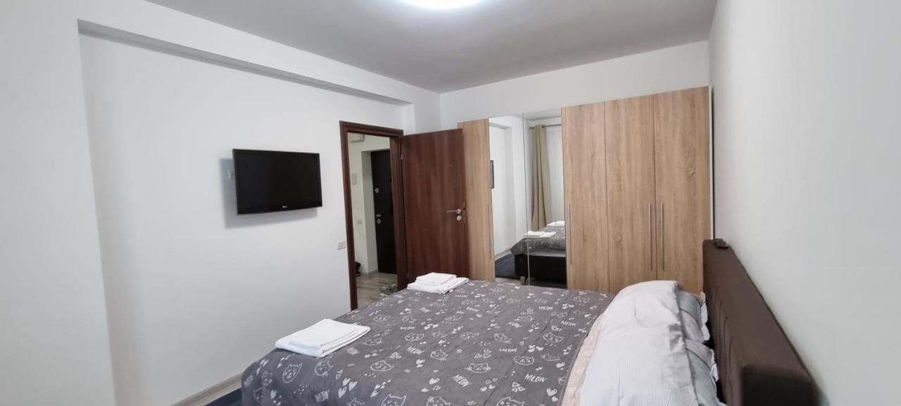 Apartamento Sorinapartament Braşov Exterior foto